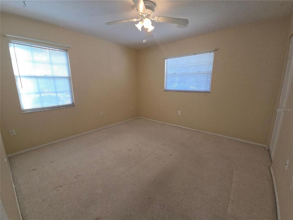 На продажу: $599,000 (4 спален, 2 ванн, 2160 Квадратных фут)