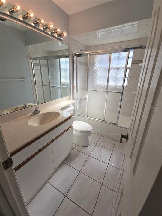 На продажу: $599,000 (4 спален, 2 ванн, 2160 Квадратных фут)