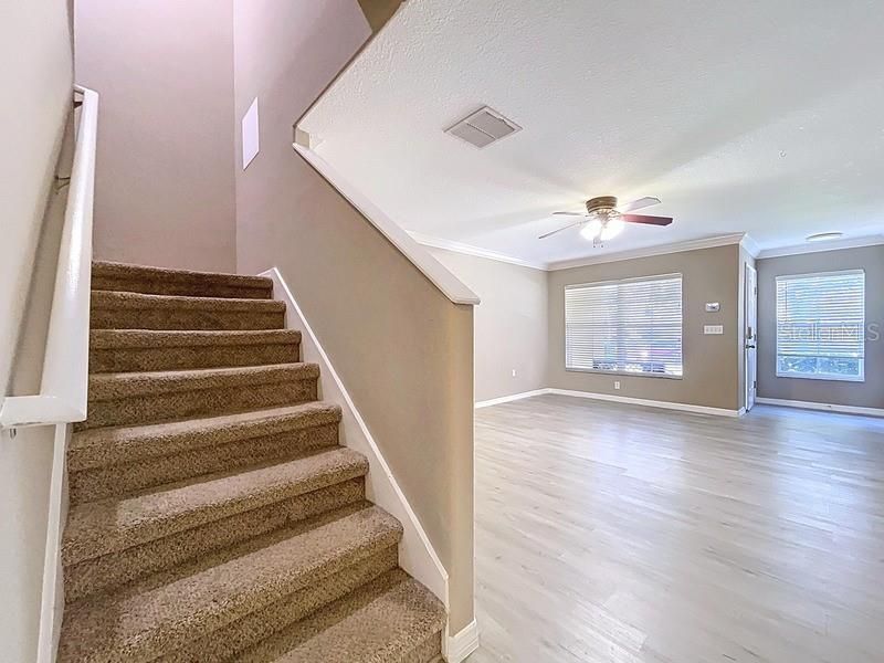 出租: $2,000 (3 贝兹, 2 浴室, 1561 平方英尺)