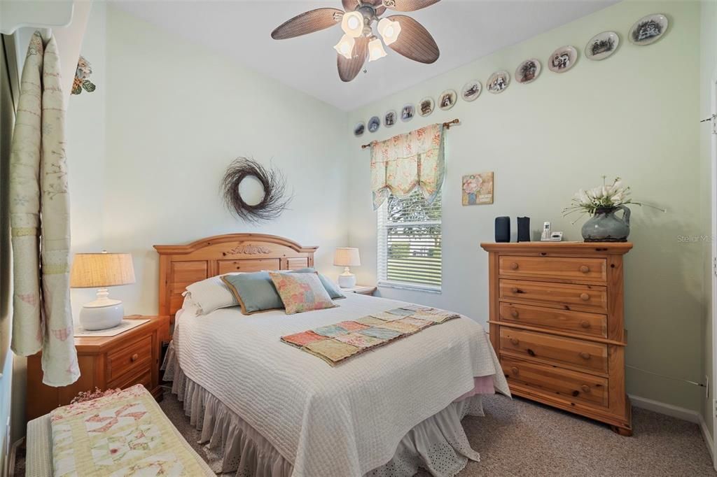 На продажу: $675,000 (5 спален, 3 ванн, 3302 Квадратных фут)