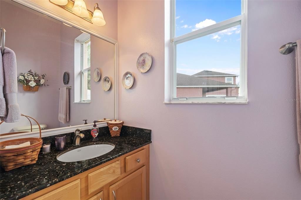 На продажу: $675,000 (5 спален, 3 ванн, 3302 Квадратных фут)