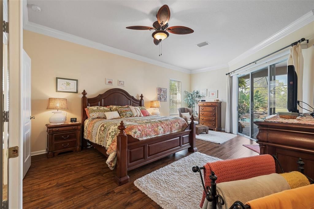 На продажу: $675,000 (5 спален, 3 ванн, 3302 Квадратных фут)