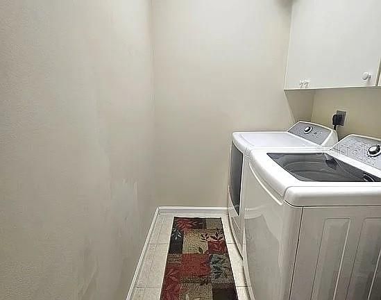 For Sale: $769,900 (3 beds, 3 baths, 2603 Square Feet)