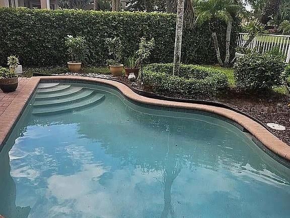 For Sale: $769,900 (3 beds, 3 baths, 2603 Square Feet)