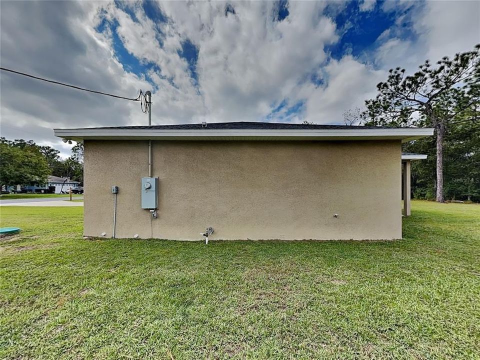 For Rent: $1,750 (4 beds, 2 baths, 1551 Square Feet)