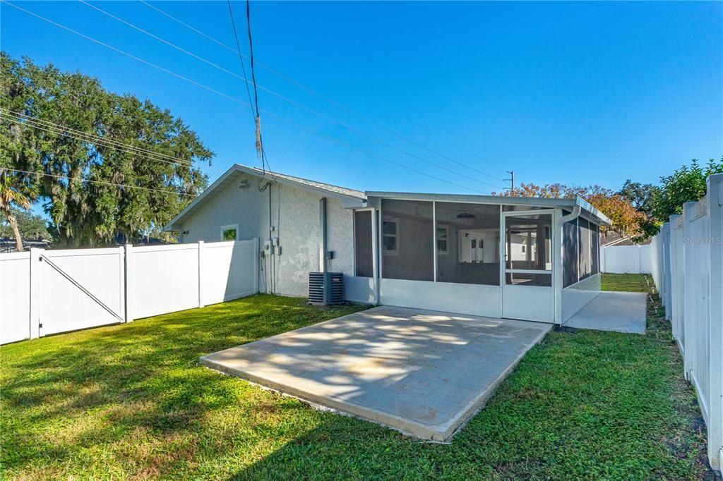 For Sale: $345,000 (3 beds, 2 baths, 1480 Square Feet)