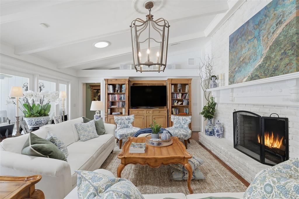 На продажу: $2,380,000 (3 спален, 3 ванн, 3828 Квадратных фут)