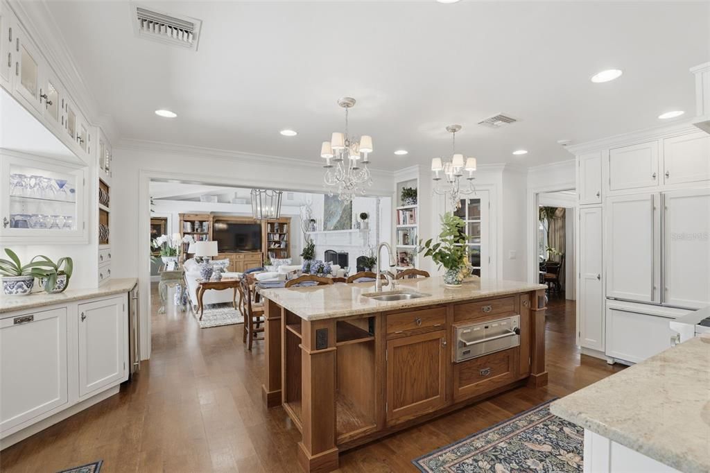 На продажу: $2,380,000 (3 спален, 3 ванн, 3828 Квадратных фут)