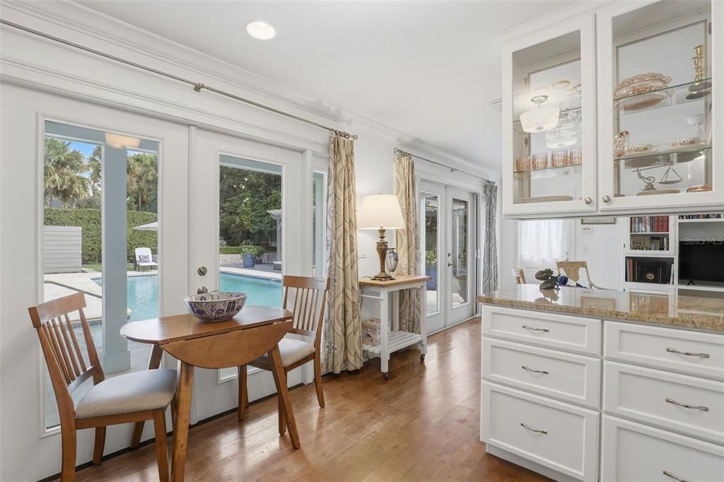 На продажу: $2,380,000 (3 спален, 3 ванн, 3828 Квадратных фут)