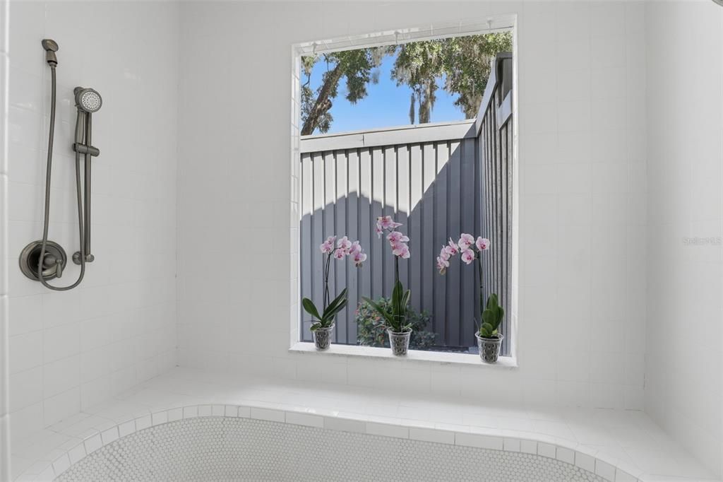 На продажу: $2,380,000 (3 спален, 3 ванн, 3828 Квадратных фут)