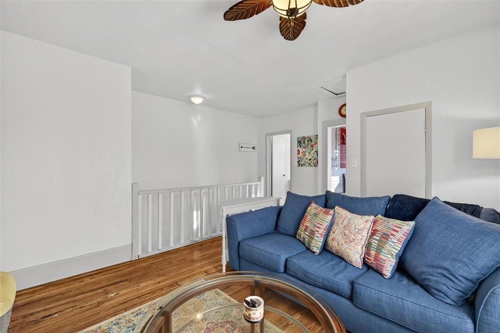 待售: $780,000 (2 贝兹, 0 浴室, 2560 平方英尺)