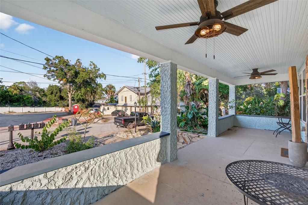 待售: $780,000 (2 贝兹, 0 浴室, 2560 平方英尺)