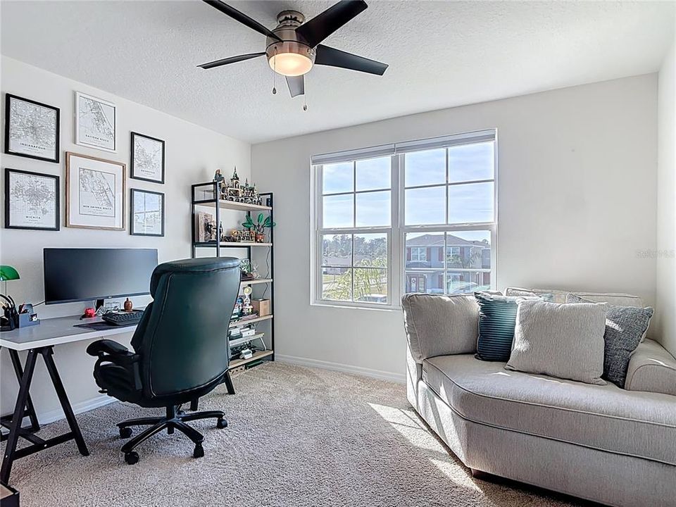 На продажу: $321,000 (3 спален, 2 ванн, 1614 Квадратных фут)