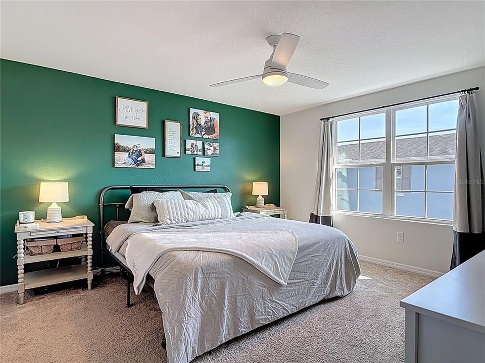 На продажу: $321,000 (3 спален, 2 ванн, 1614 Квадратных фут)