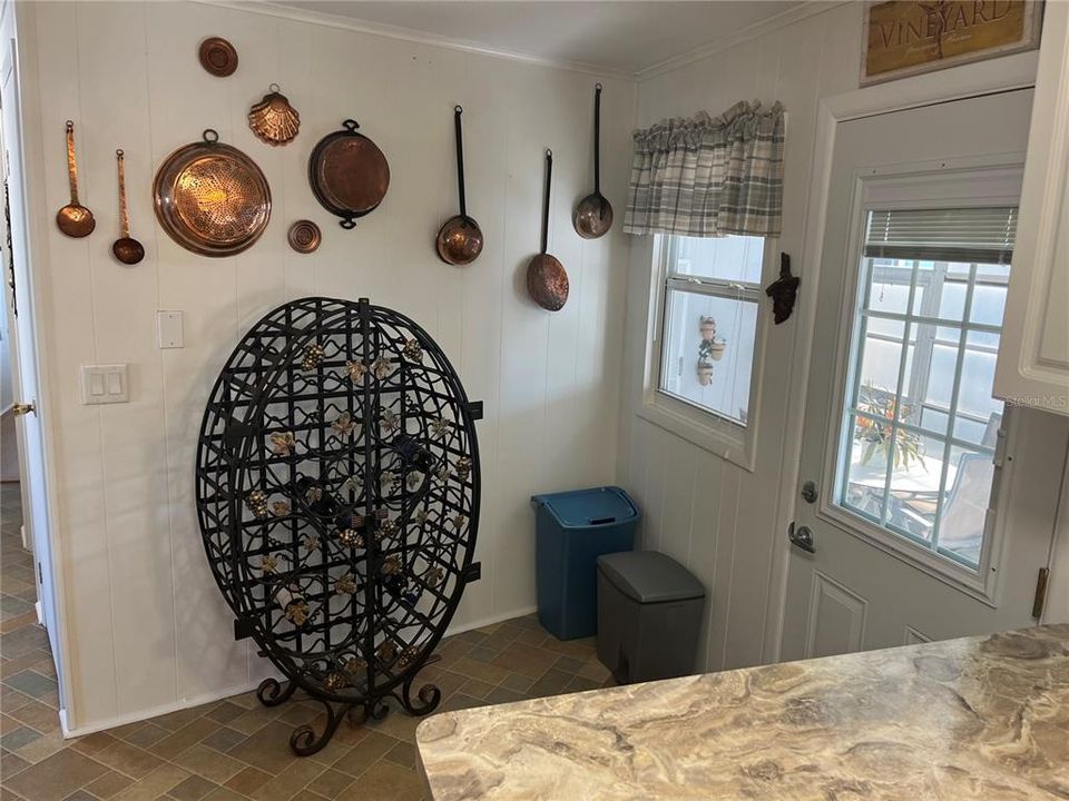 For Sale: $195,000 (2 beds, 2 baths, 1152 Square Feet)