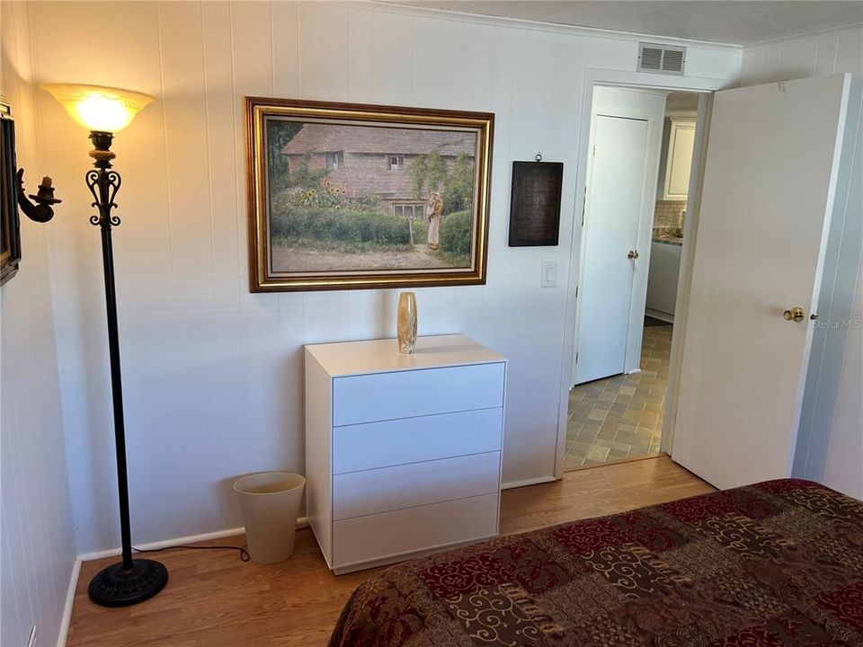 For Sale: $195,000 (2 beds, 2 baths, 1152 Square Feet)