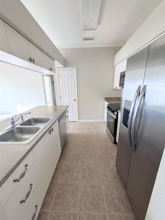 For Rent: $1,395 (2 beds, 2 baths, 1017 Square Feet)