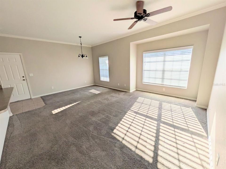 For Rent: $1,395 (2 beds, 2 baths, 1017 Square Feet)