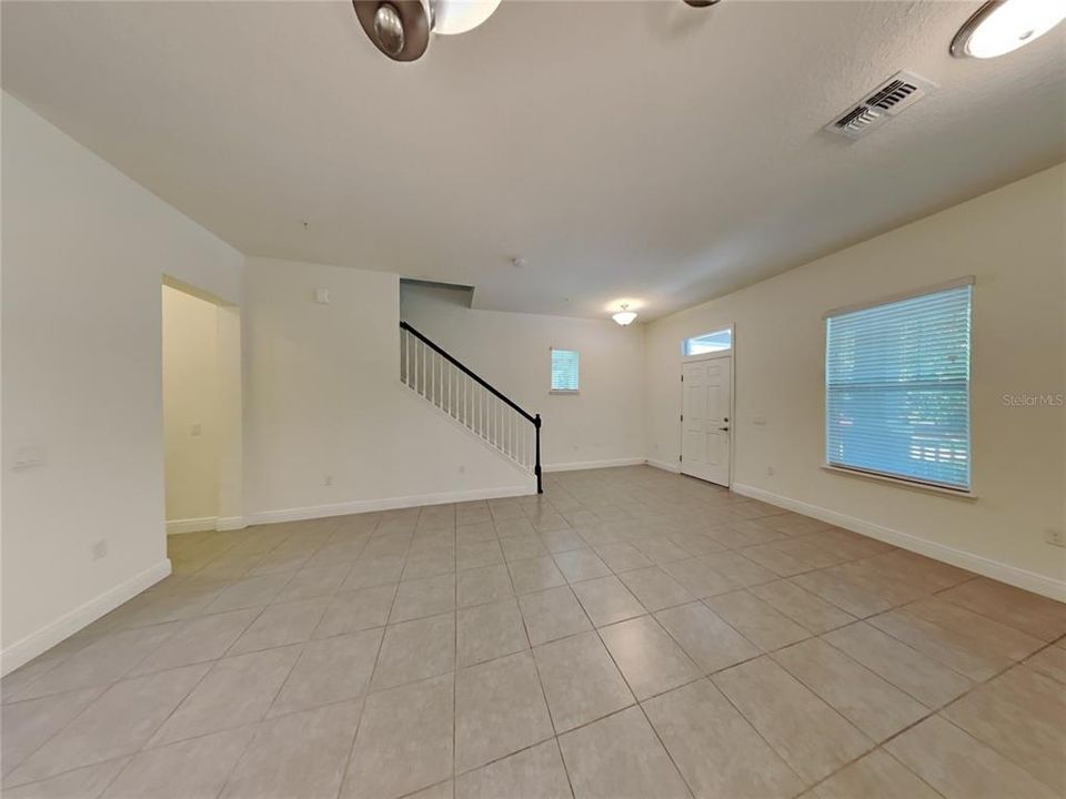 For Rent: $2,675 (3 beds, 2 baths, 1825 Square Feet)