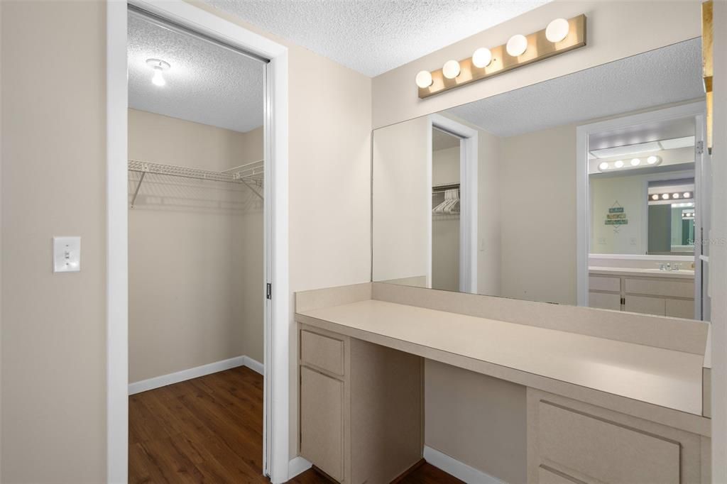 For Rent: $1,860 (2 beds, 2 baths, 1025 Square Feet)