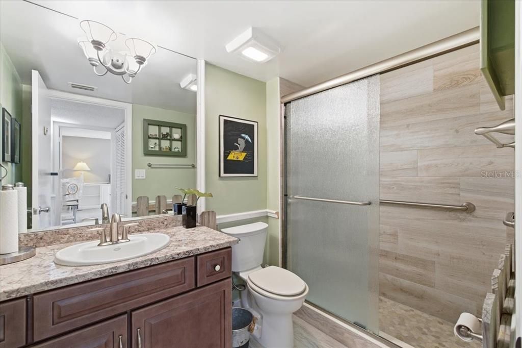 For Sale: $529,000 (3 beds, 2 baths, 2082 Square Feet)