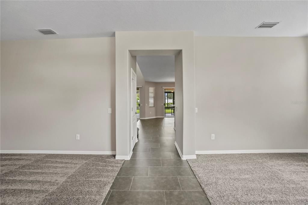 待售: $465,000 (5 贝兹, 4 浴室, 3240 平方英尺)