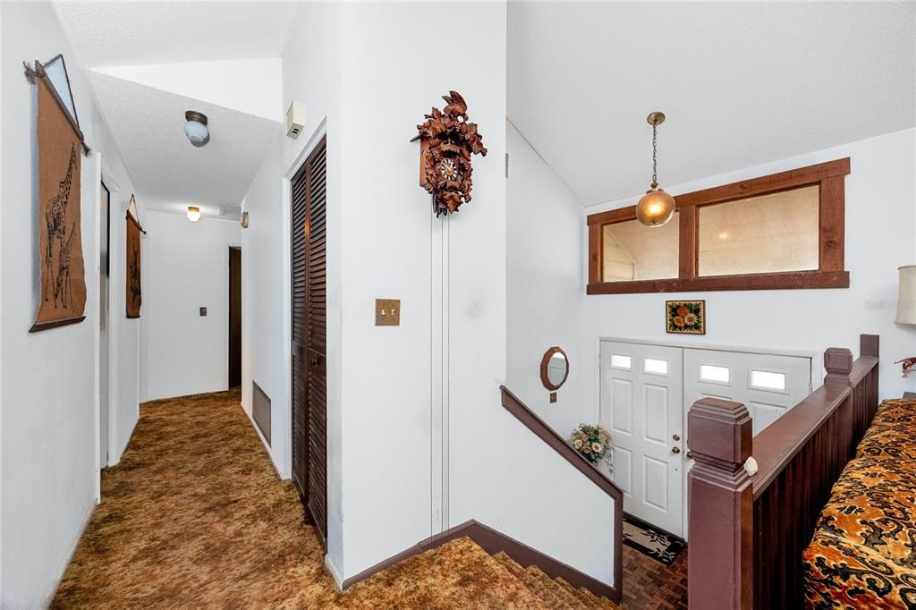 Active With Contract: $525,000 (3 beds, 2 baths, 1254 Square Feet)