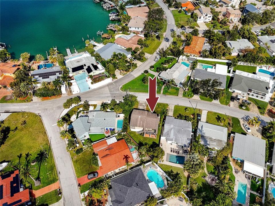 Active With Contract: $525,000 (3 beds, 2 baths, 1254 Square Feet)