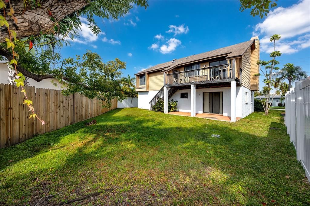 Active With Contract: $525,000 (3 beds, 2 baths, 1254 Square Feet)