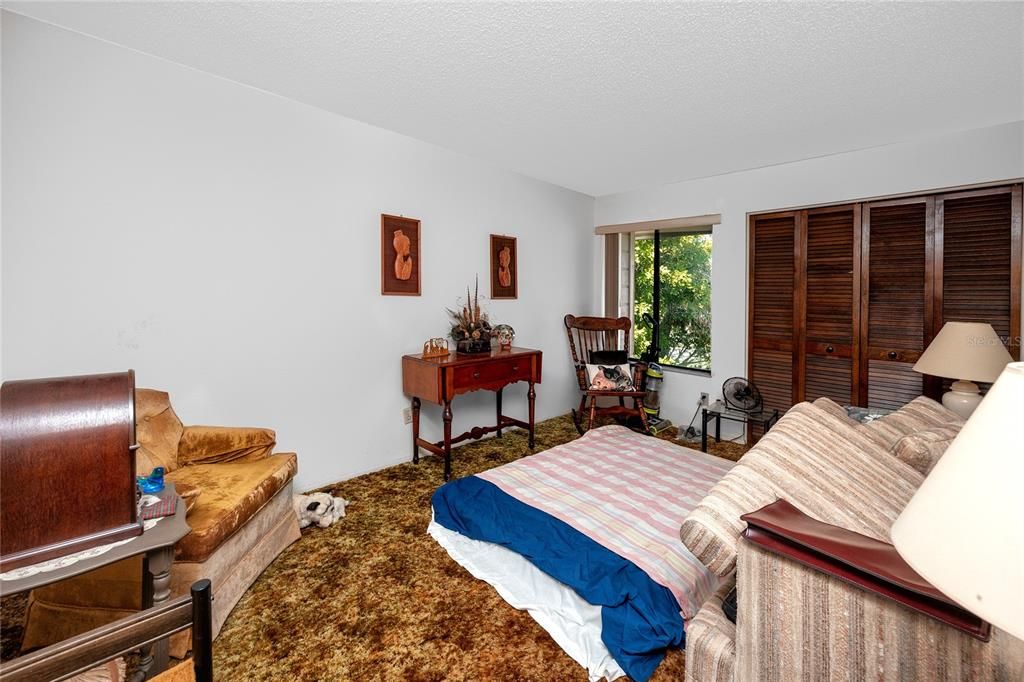 Active With Contract: $525,000 (3 beds, 2 baths, 1254 Square Feet)