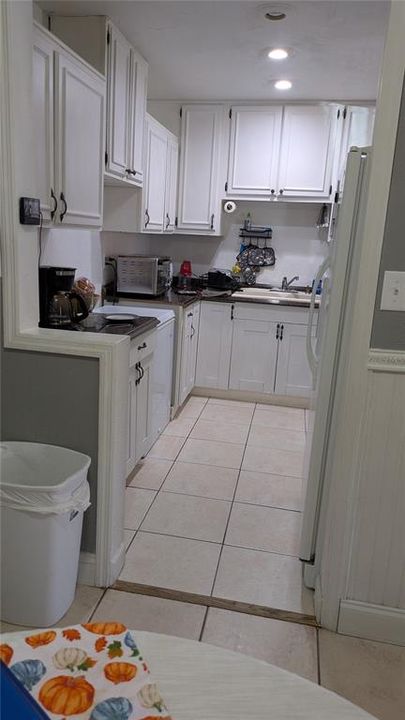 На продажу: $234,878 (3 спален, 2 ванн, 1621 Квадратных фут)