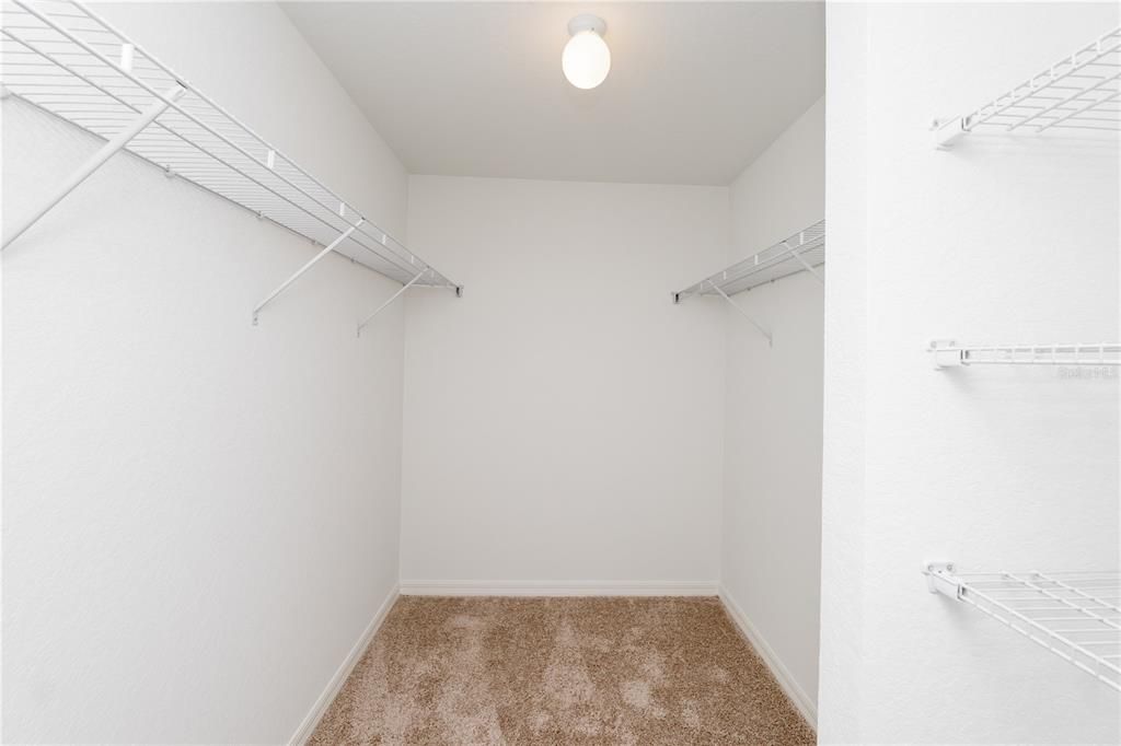 待售: $298,172 (3 贝兹, 2 浴室, 1587 平方英尺)