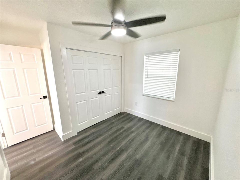 For Rent: $1,850 (3 beds, 2 baths, 884 Square Feet)