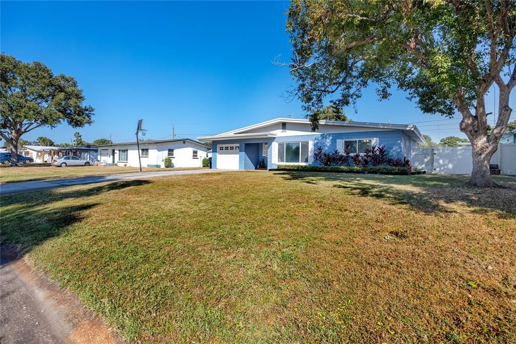 待售: $489,000 (4 贝兹, 2 浴室, 1699 平方英尺)