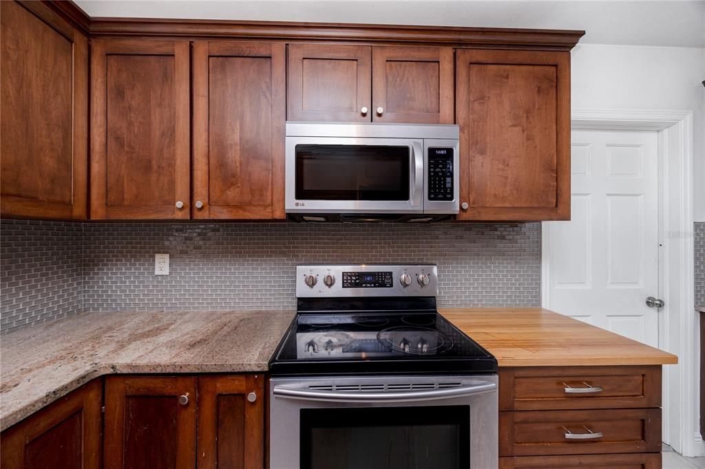 待售: $489,000 (4 贝兹, 2 浴室, 1699 平方英尺)