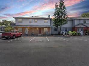 For Sale: $145,000 (2 beds, 2 baths, 1090 Square Feet)