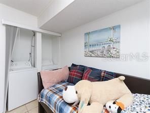 For Sale: $145,000 (2 beds, 2 baths, 1090 Square Feet)