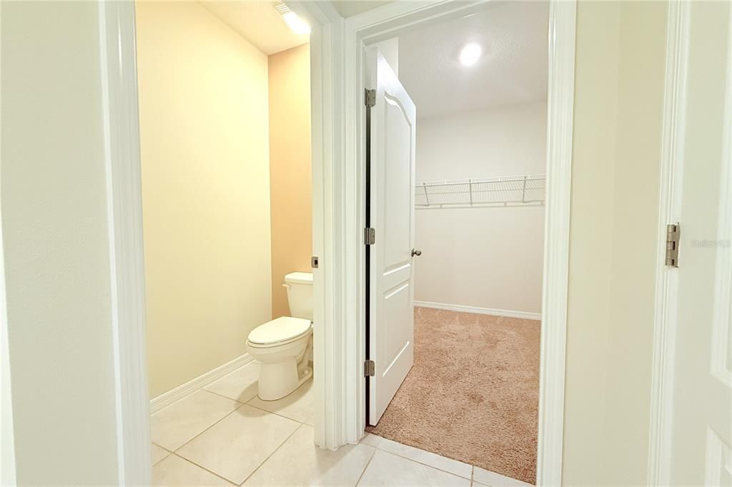 For Rent: $2,250 (3 beds, 2 baths, 1867 Square Feet)