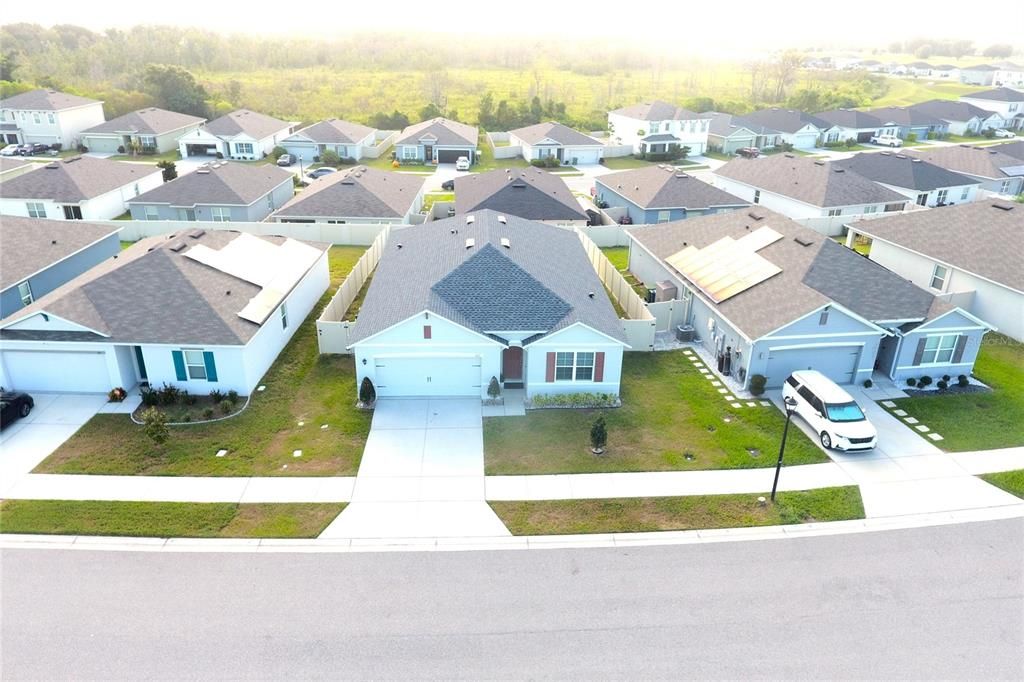 For Rent: $2,250 (3 beds, 2 baths, 1867 Square Feet)