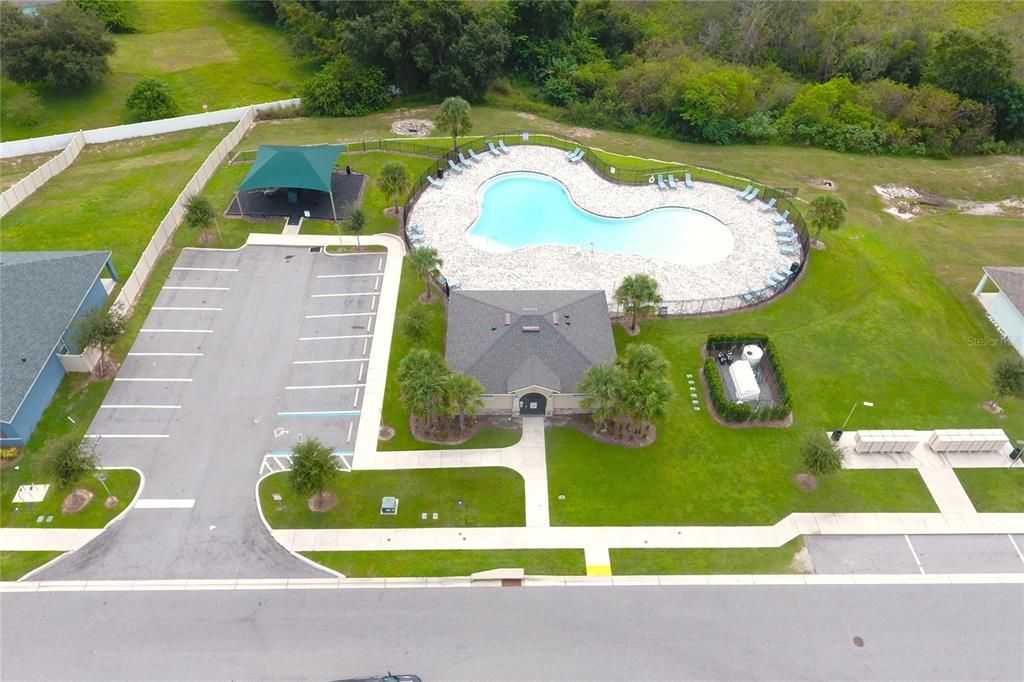 For Rent: $2,250 (3 beds, 2 baths, 1867 Square Feet)