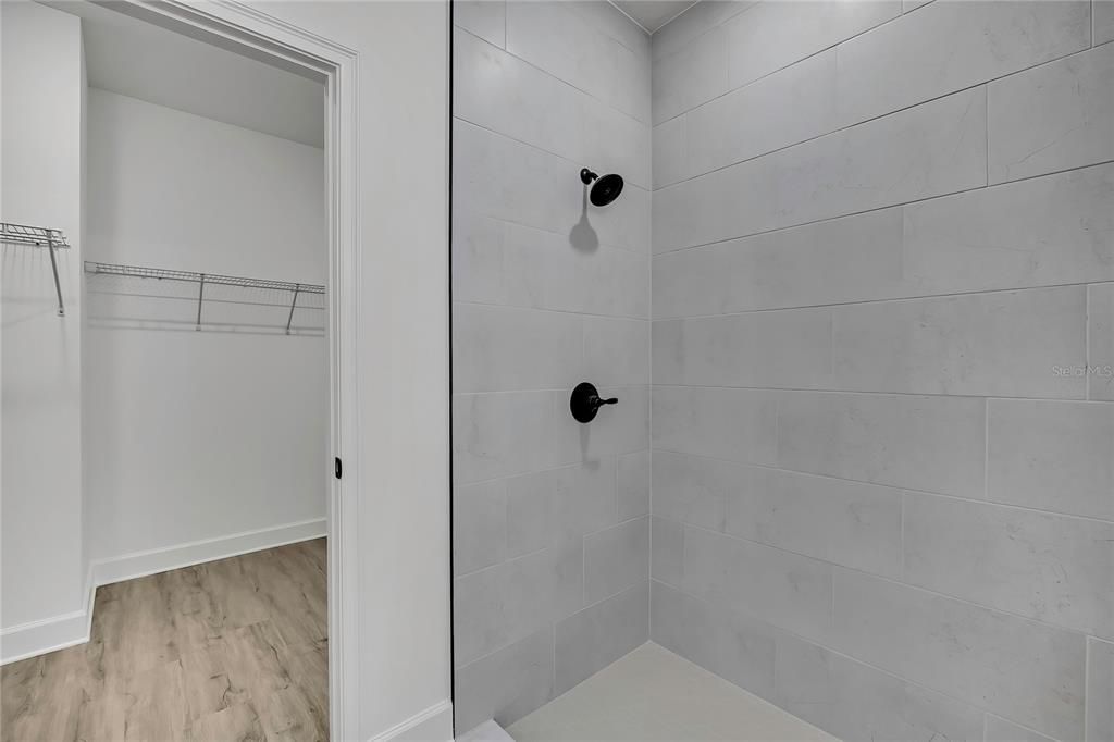 Active With Contract: $398,990 (4 beds, 3 baths, 2061 Square Feet)