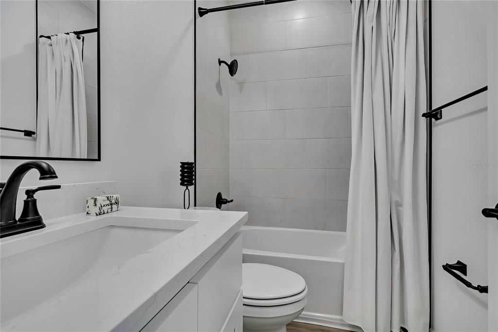 Active With Contract: $398,990 (4 beds, 3 baths, 2061 Square Feet)