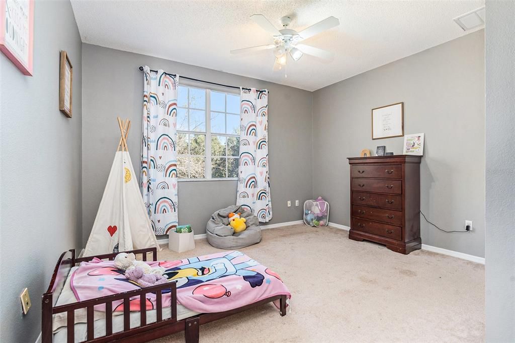 На продажу: $650,000 (5 спален, 4 ванн, 3290 Квадратных фут)