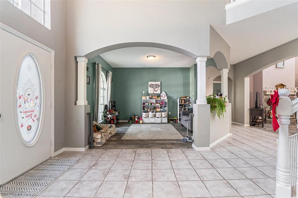 На продажу: $650,000 (5 спален, 4 ванн, 3290 Квадратных фут)