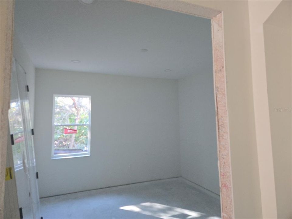 For Sale: $679,900 (3 beds, 3 baths, 2620 Square Feet)