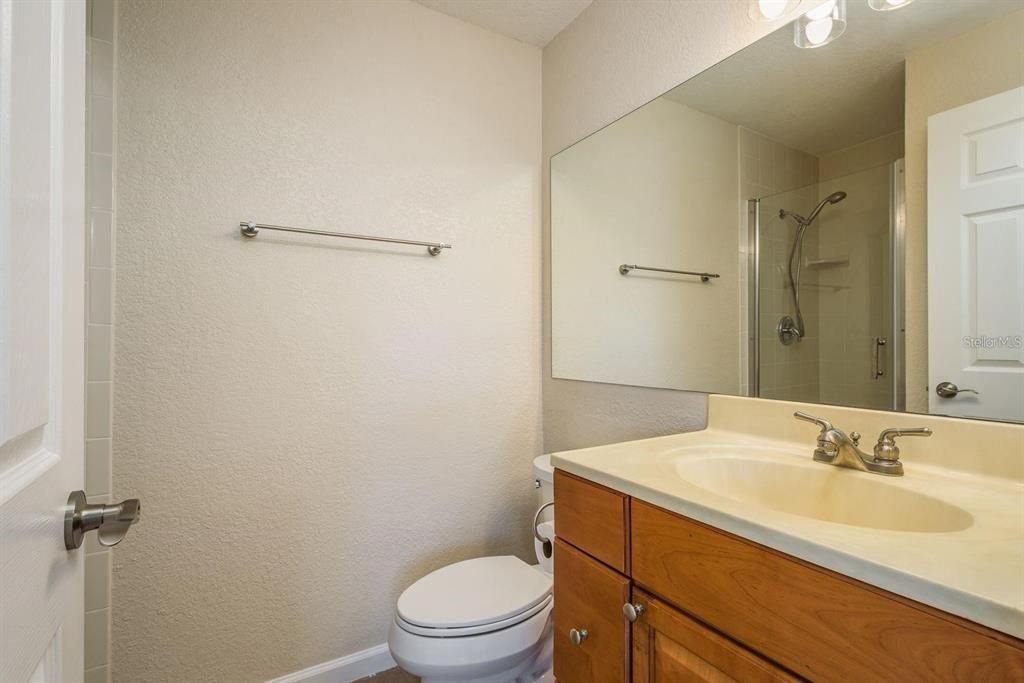 出租: $2,200 (3 贝兹, 2 浴室, 1155 平方英尺)