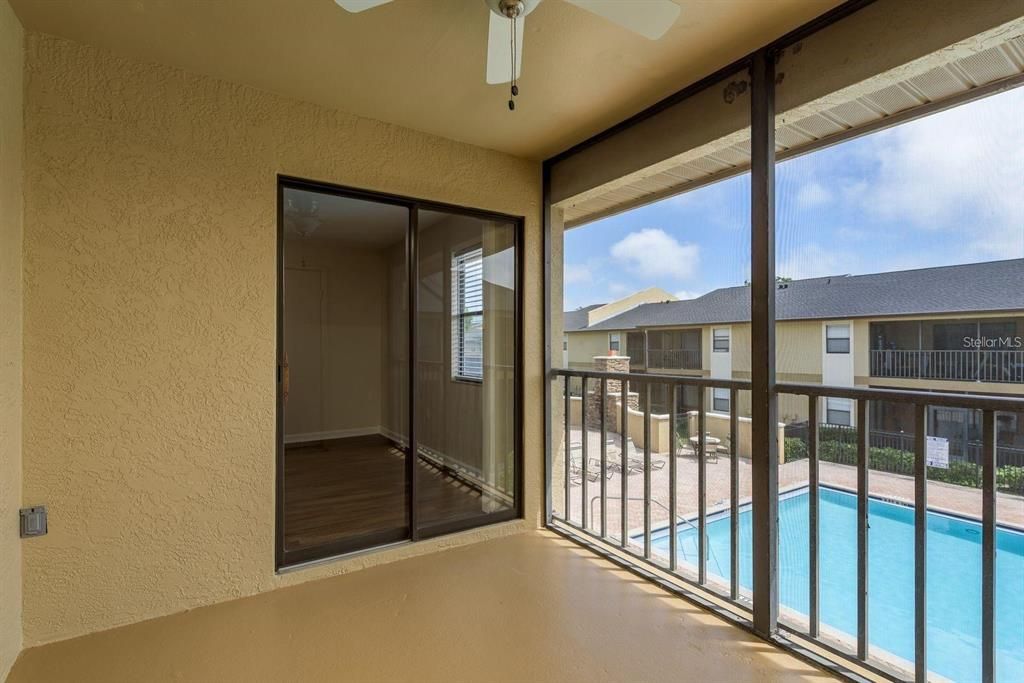 出租: $2,200 (3 贝兹, 2 浴室, 1155 平方英尺)