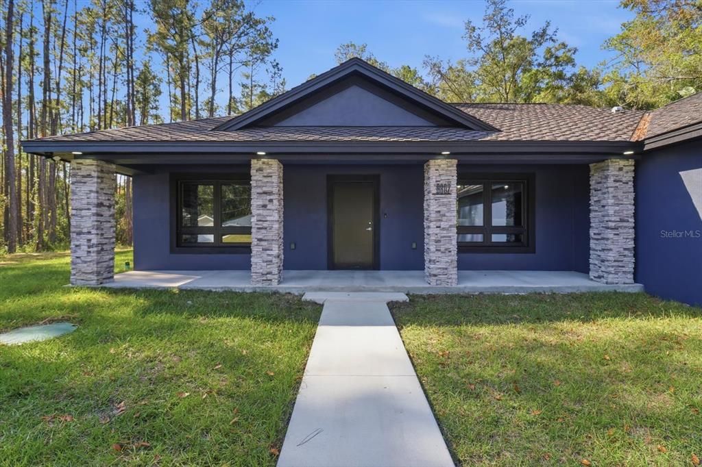 For Sale: $449,999 (3 beds, 2 baths, 1710 Square Feet)