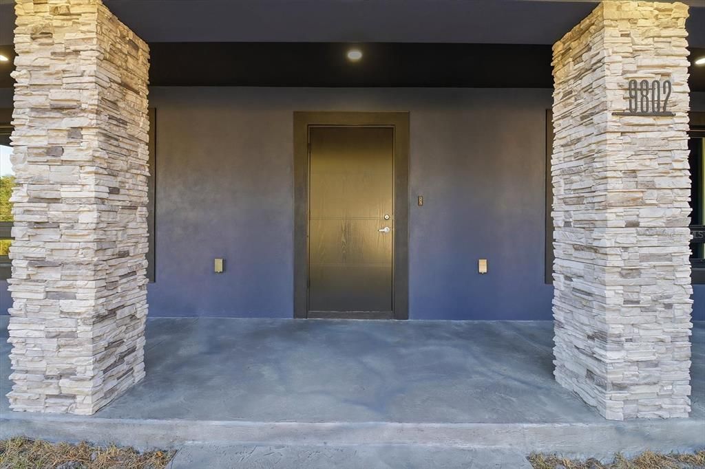 For Sale: $449,999 (3 beds, 2 baths, 1710 Square Feet)