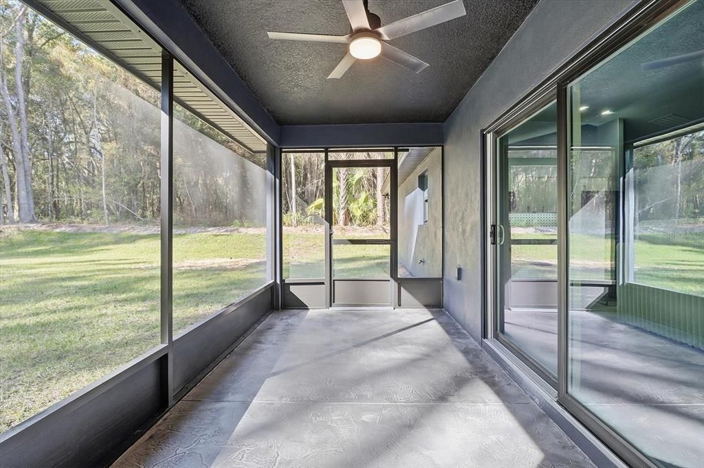 For Sale: $449,999 (3 beds, 2 baths, 1710 Square Feet)